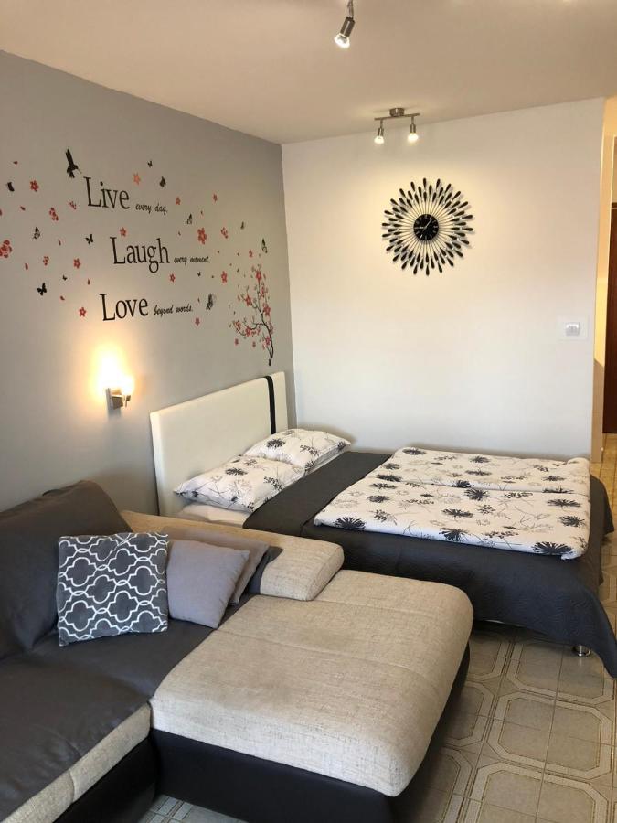 Apartma Franca *